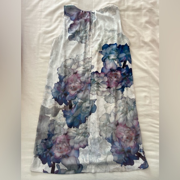 H&M - Floral Dress - Picture 5 of 5